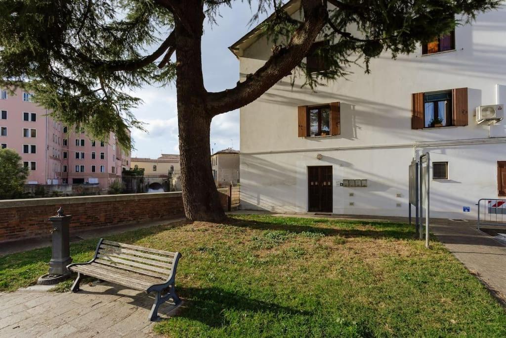 Ferienwohnung Yourbanflat Waterway Haven Battaglia Terme Exterior foto