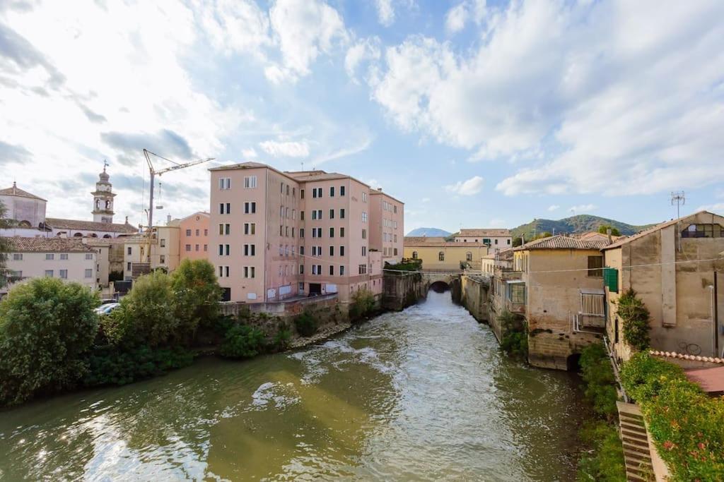 Ferienwohnung Yourbanflat Waterway Haven Battaglia Terme Exterior foto